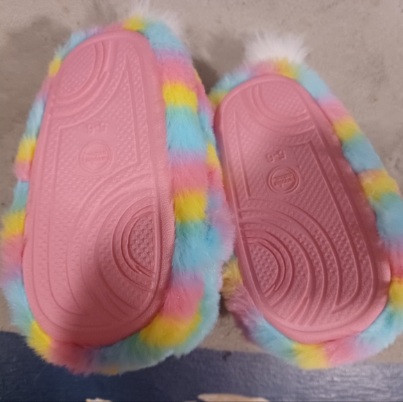 Toddler Slippers - Picture 2 of 2